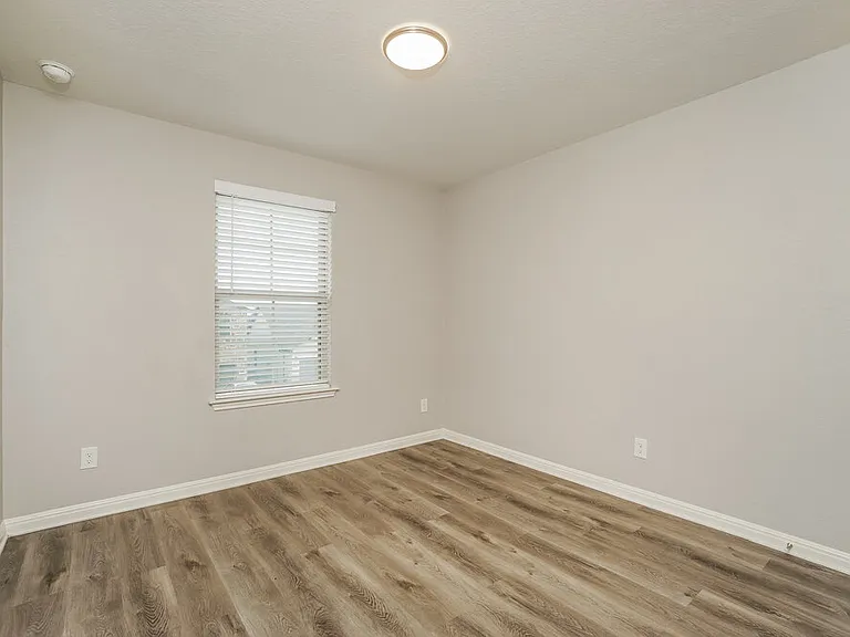 11655 Bakersfield Pass — Photo 14