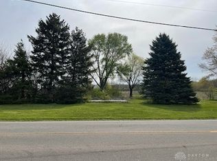 1266 Titus Rd, Springfield, OH 45502