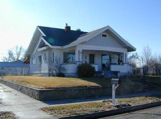 227 W Garfield Ave, Glenns Ferry, ID 83623