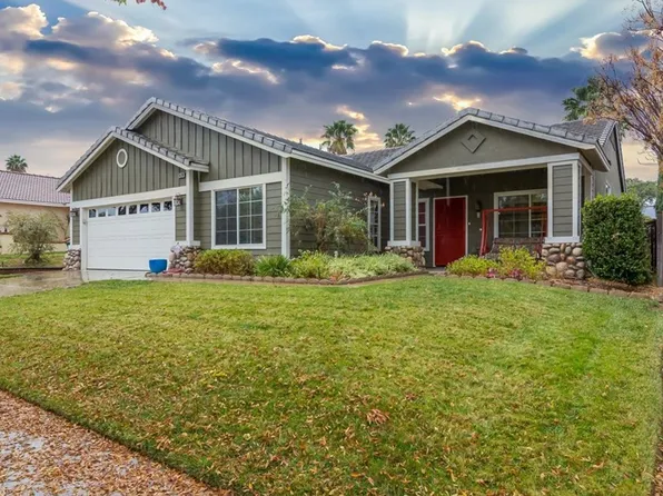 3630 Vanderbilt Dr, Corona, CA 92881