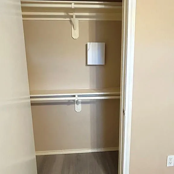 5111 Jovan Cir — Photo 8