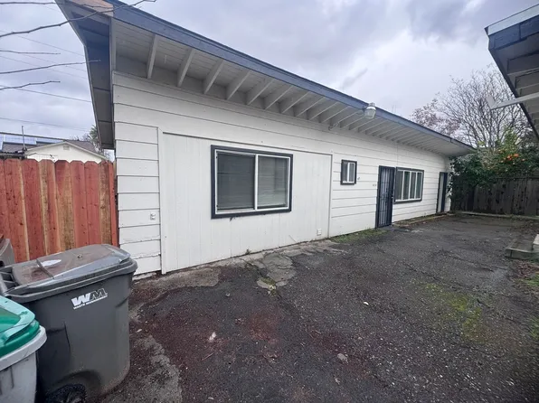 1630 Hughes Cir #B, West Sacramento, CA 95691