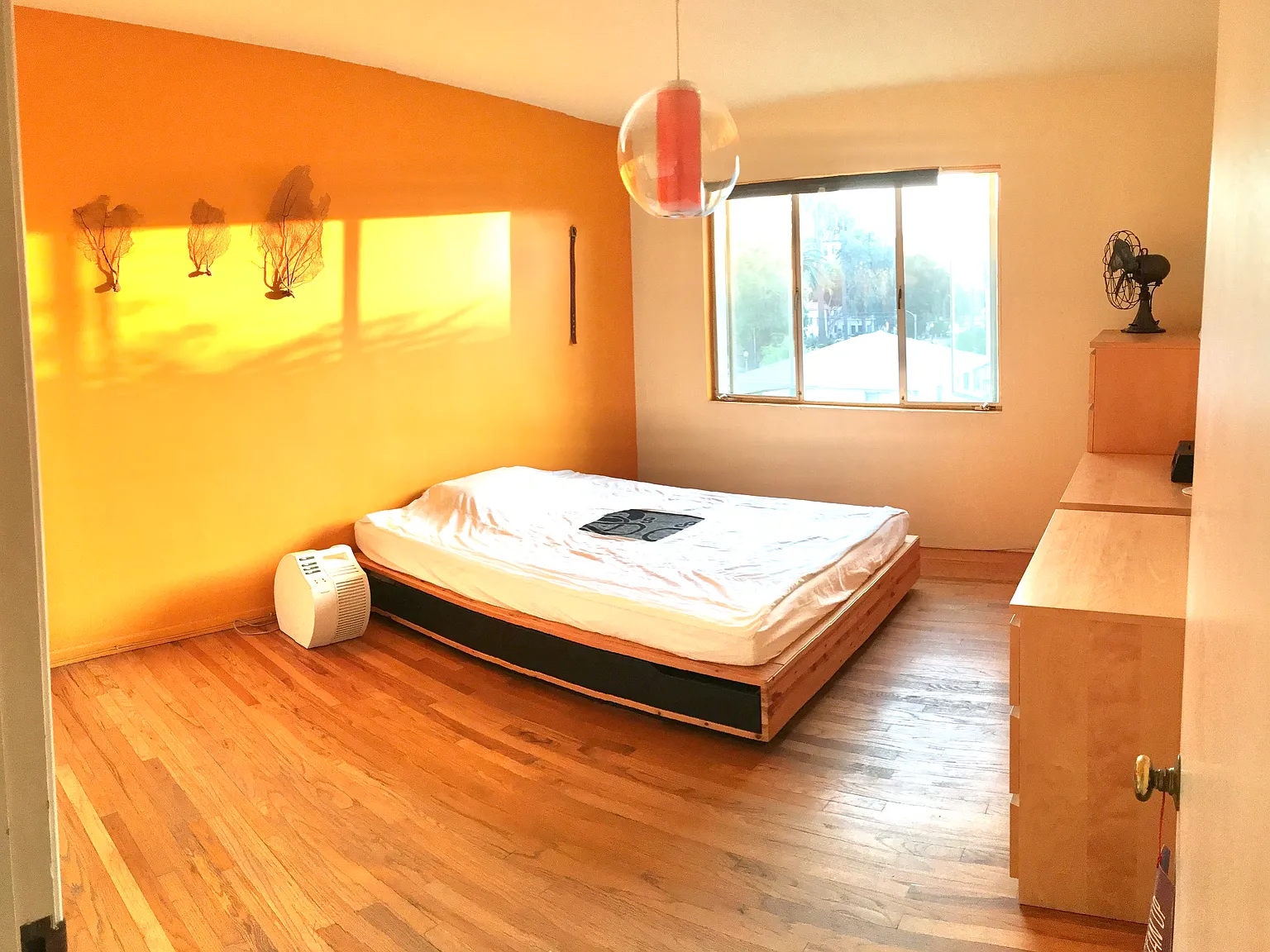 329 California Ave — Photo 3