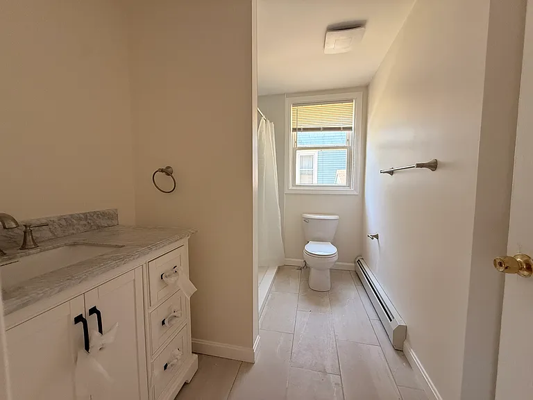 622 Hope St #1 — Photo 9