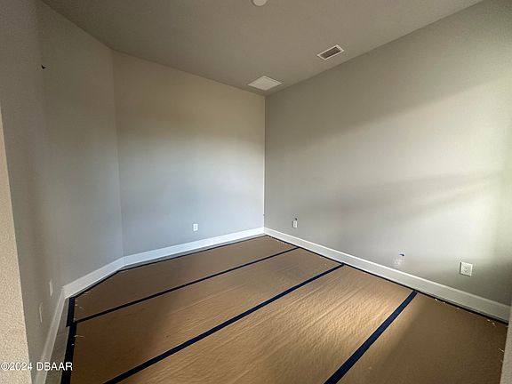3rd image of 6444 Roseberry Ct