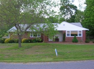 1709 Cone Rd, Winston Salem, NC 27127