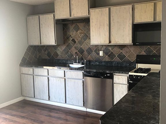 3rd image of 300 Morrell Dr
