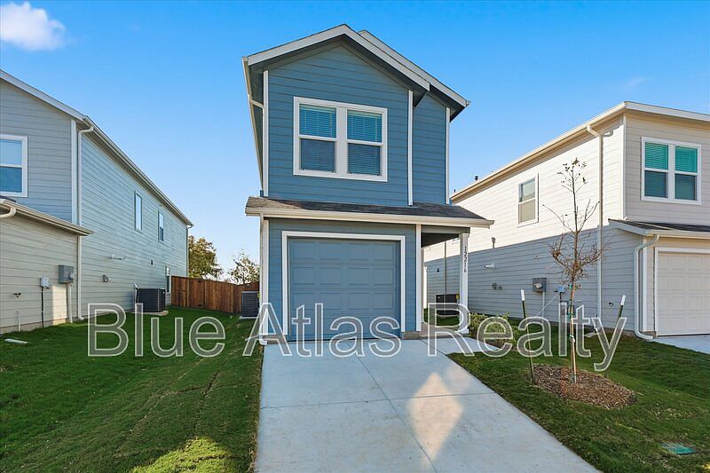 1st image of 12216 Steeplechase Dr