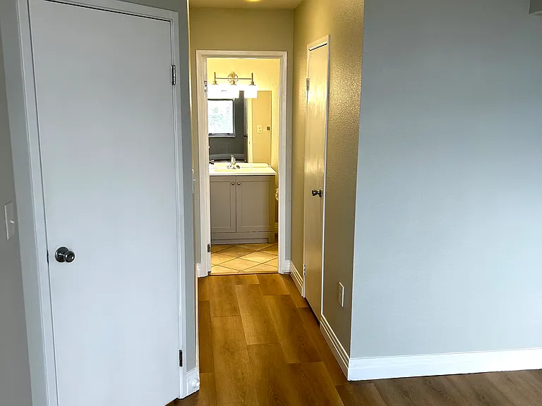 601 W 11th Ave #517 — Photo 18