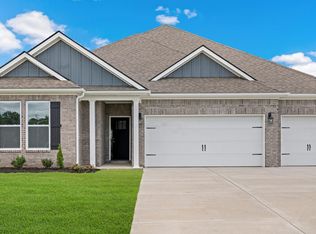 205 Oak Hollow Dr, Oakland, TN 38060