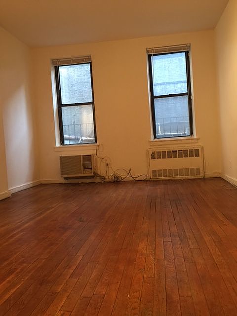 1st image of 1494 2nd Ave Frnt 1
