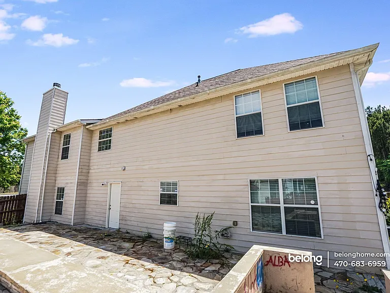 1439 Alice Ave — Photo 4