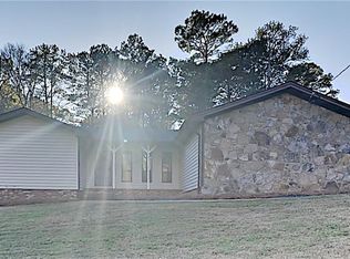 120 Club Cir, Stockbridge, GA 30281