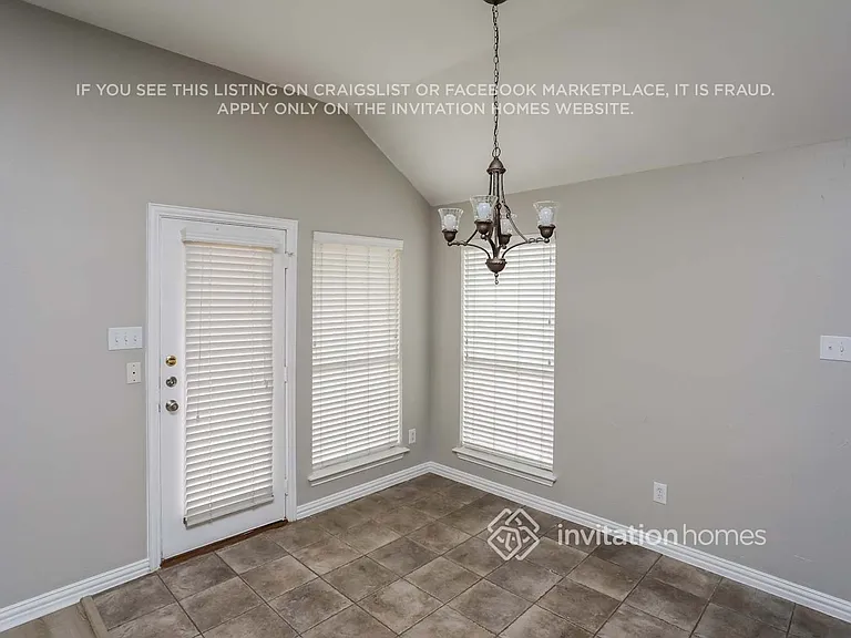 1014 Spinnaker Dr — Photo 5