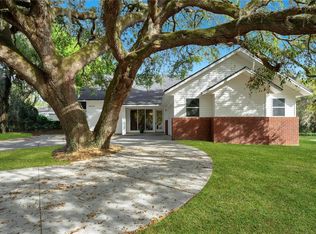 30216 Harris Dr, Leesburg, FL 34748