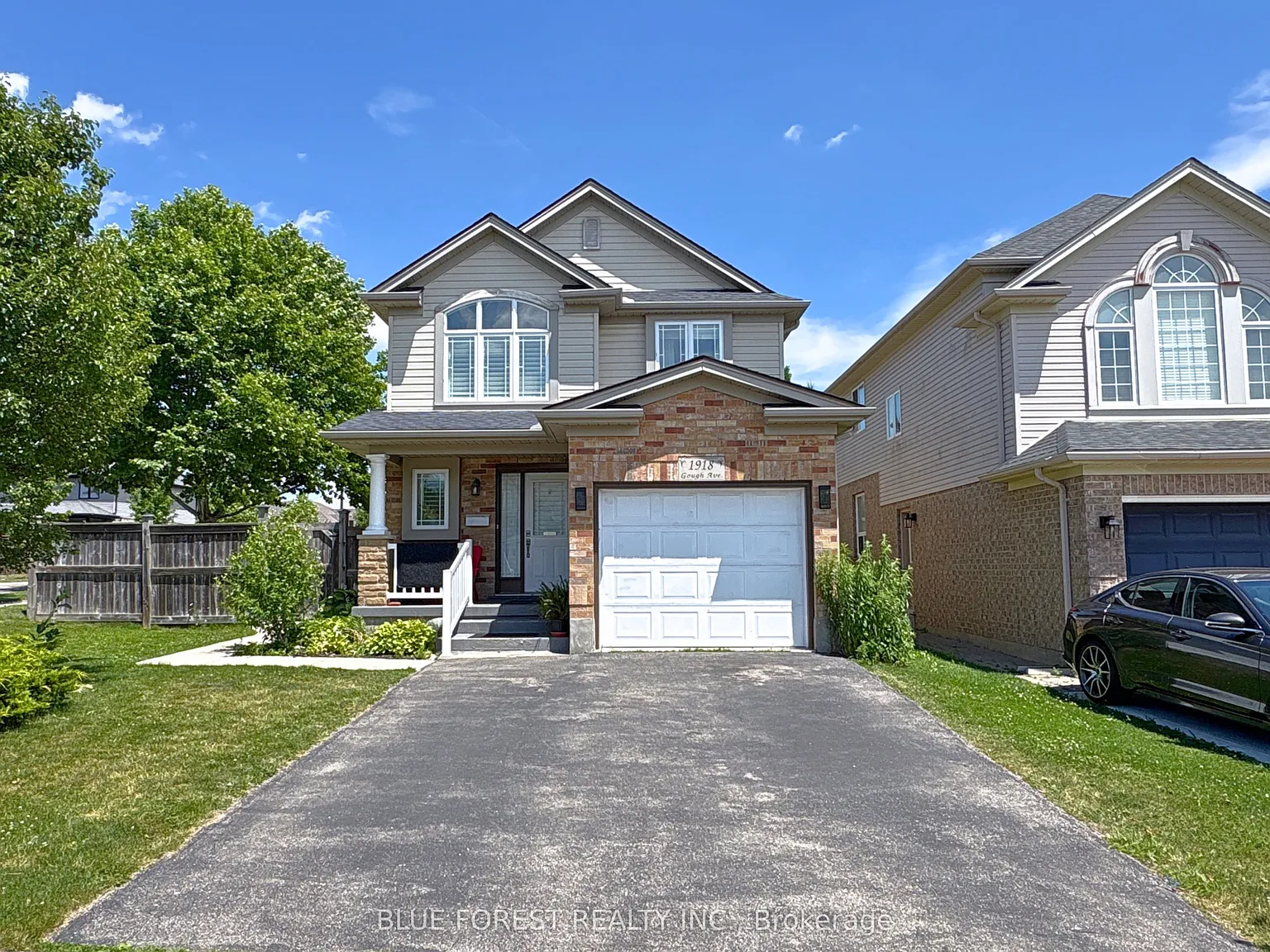3 bed, $3,000 — Photo 2