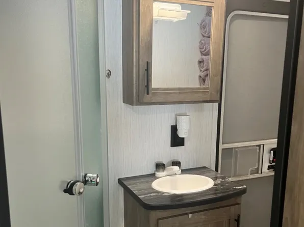 9395 Old Highway 90 #Rv, Orange, TX 77630