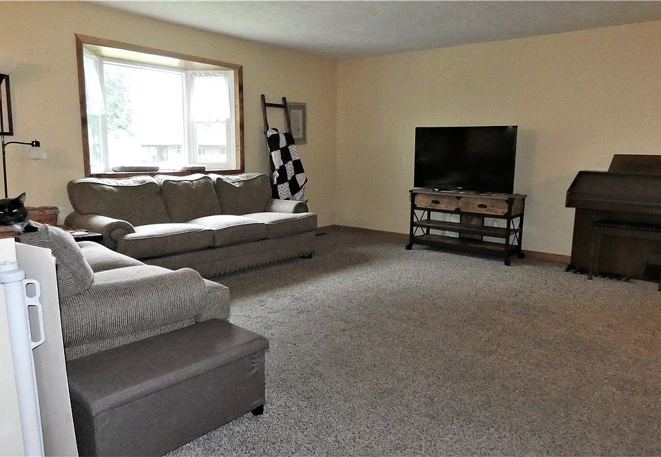 313 Strecker Ln, Marietta, OH 45750 Zillow