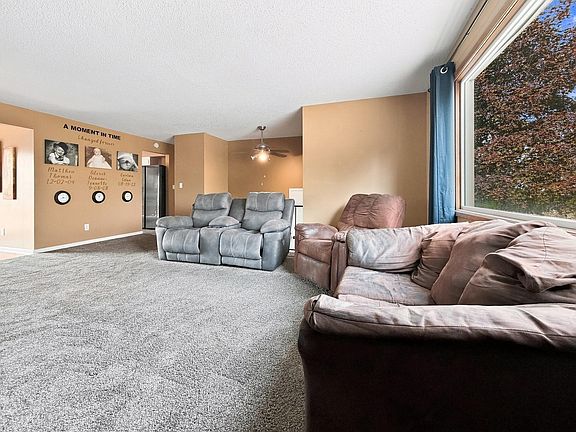 5th image of 13916 E Mallon Ave