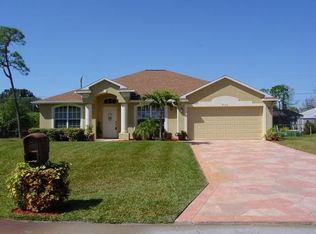 8173 Pelican Rd, Fort Myers, FL 33967