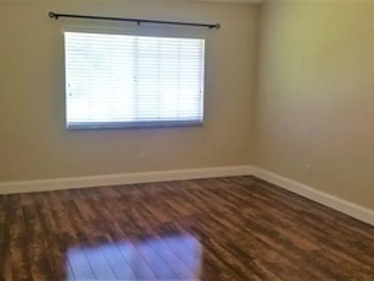 27095 Matheson Ave #206 — Photo 10