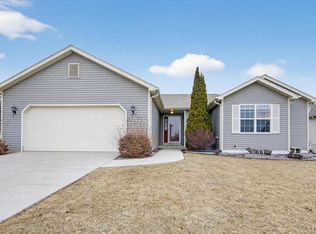 9518 Jasmine Ct, Sturtevant, WI 53177