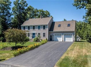 28 Deerfield Rd, North Berwick, ME 03906