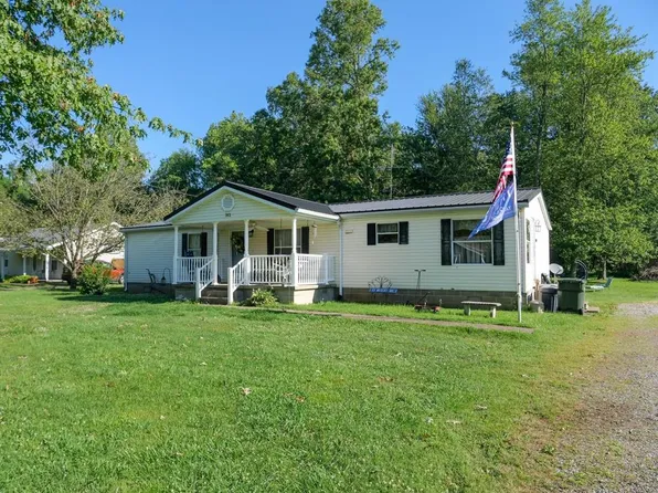 312 Atherton St, Livermore, KY 42352
