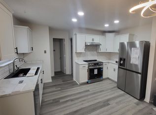 10359 Kensington Way, Indianapolis, IN