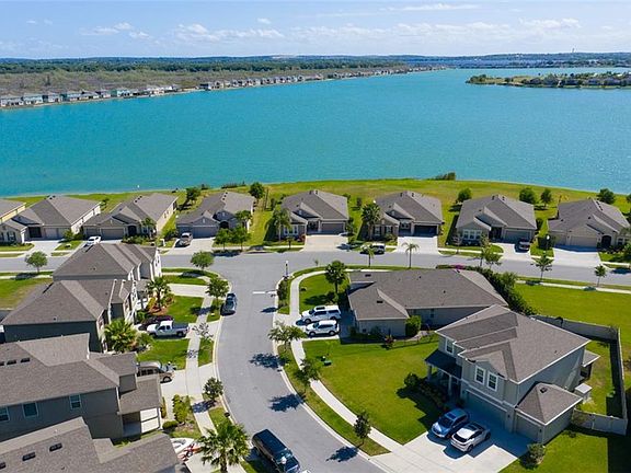 4th image of 287 Blue Cypress Dr