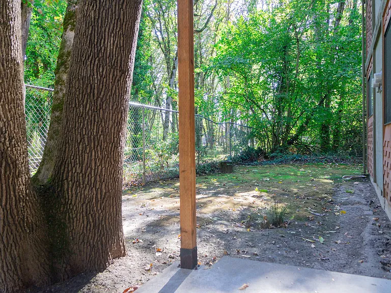 Oakview Terrace Apartments — Photo 7