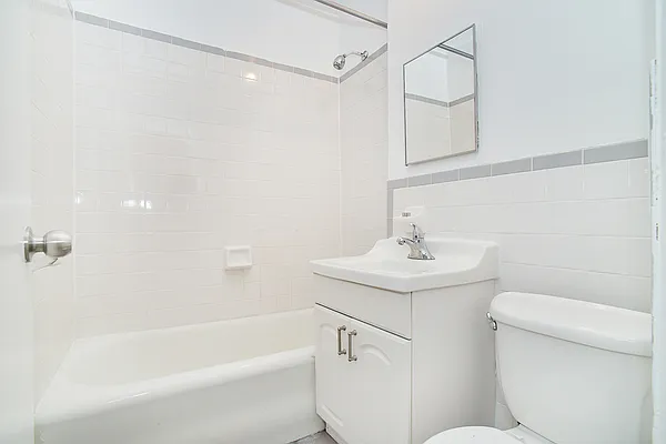 Rented by Living New York | media 4