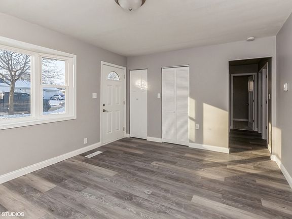 3rd image of 1010 Westshire Dr