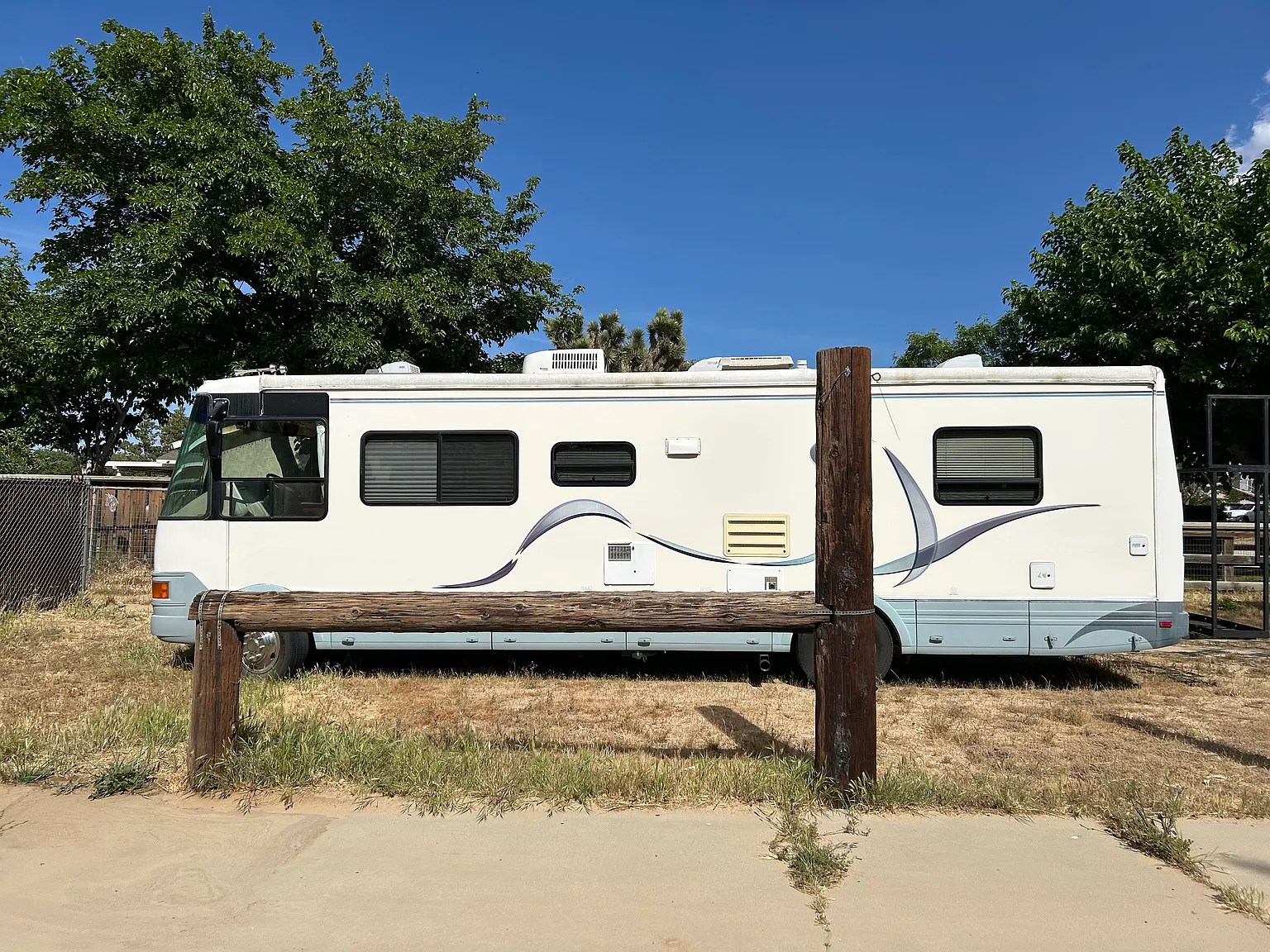 1 bed, $800 — Photo 1