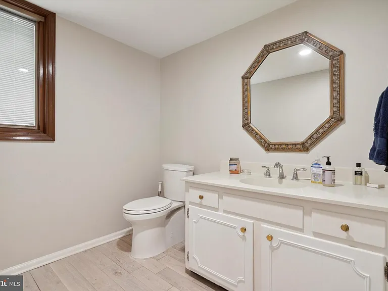 1530 Briar Hill Rd — Photo 11