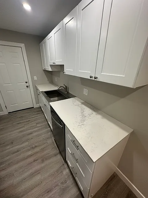 719 S. MO - 1 — Photo 4