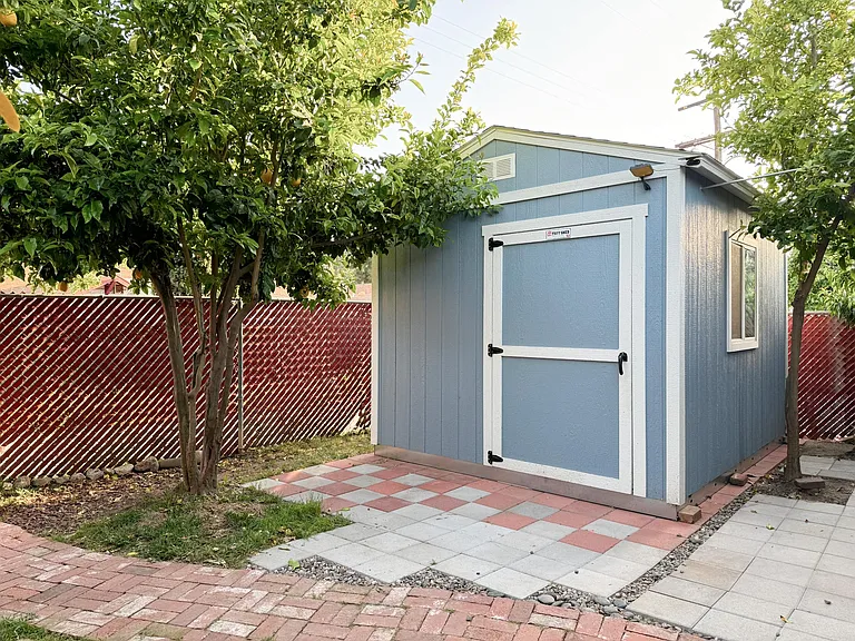 1422 Yosemite Dr — Photo 12