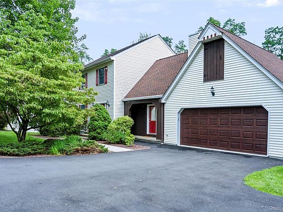 3rd image of 189 Judith Drive