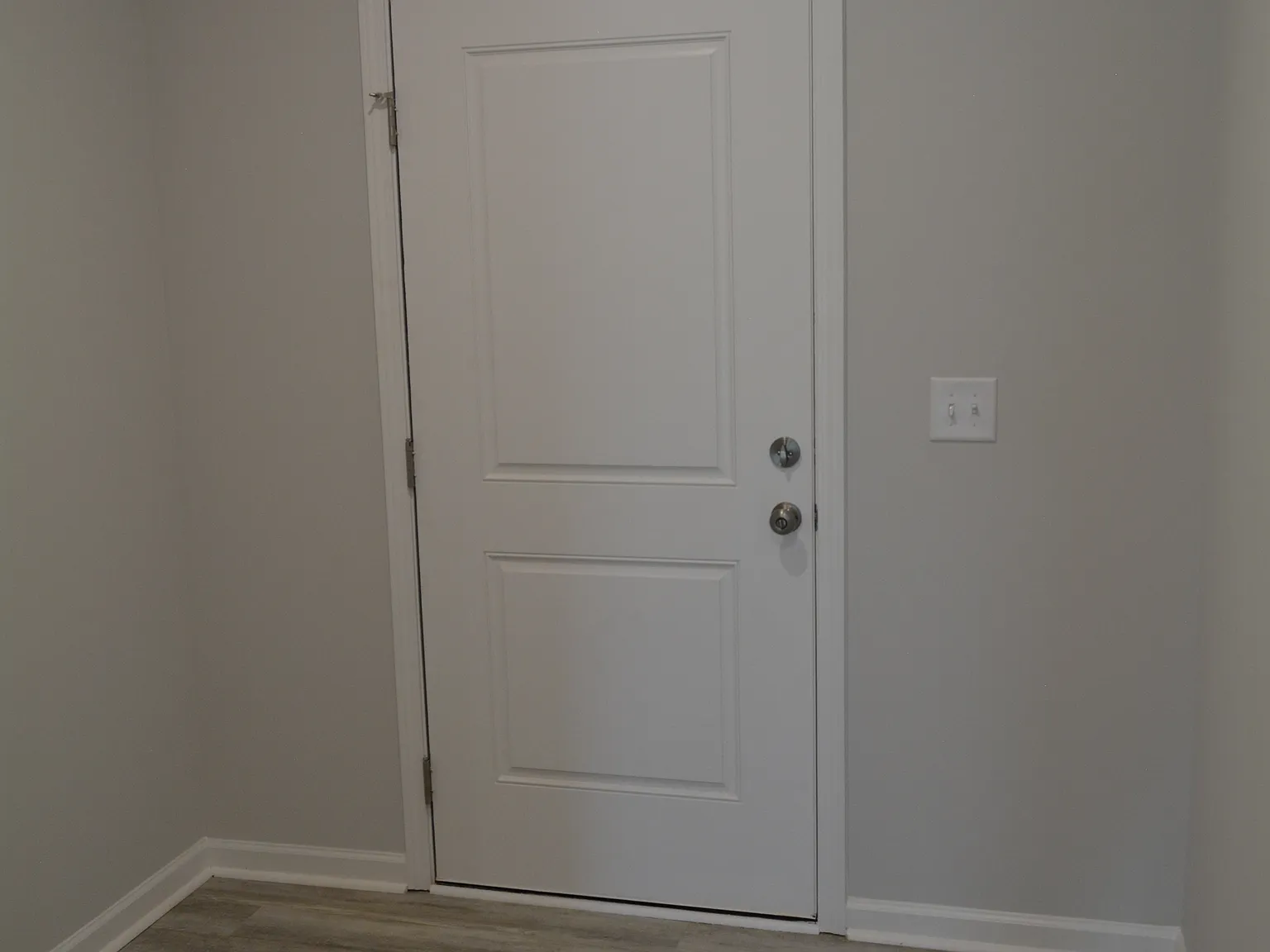 3 bed, 2.5 bath, $1,900 — Photo 4
