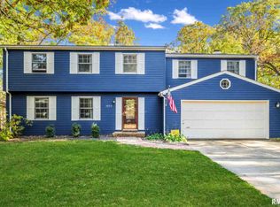 1022 W Hiawatha Ct, Dunlap, IL 61525