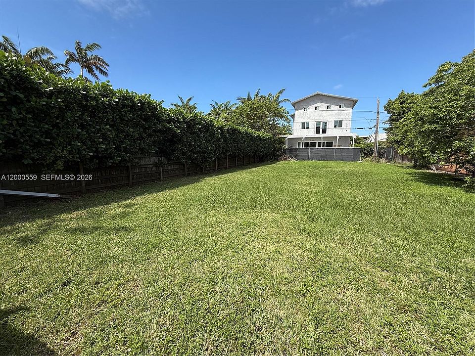 2nd image of 9308 Harding Ave