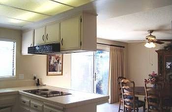 3rd image of 1142 E Chalynn Ave