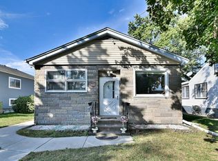 322 S Walnut St, Bensenville, IL