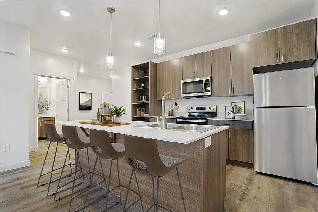 River Meadows Apartments — Photo 4