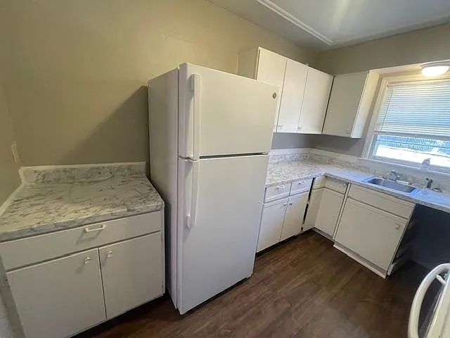 1233 Perkins Ter — Photo 14