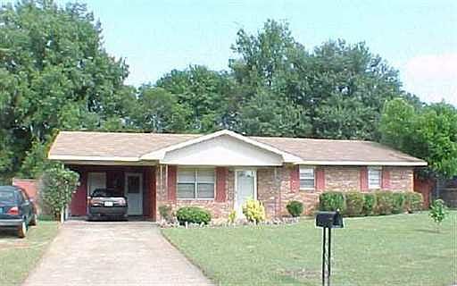 1st image of 110 Briarwood Dr