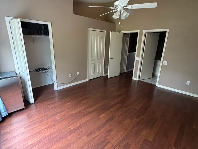 2454 Lake Woodberry Cir — Photo 2