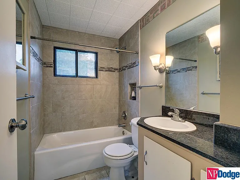 4005 Spring Cir — Photo 7
