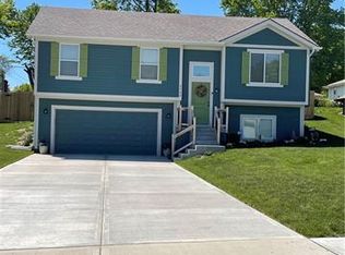 8724 W Longview Pkwy, Kansas City, MO 64138