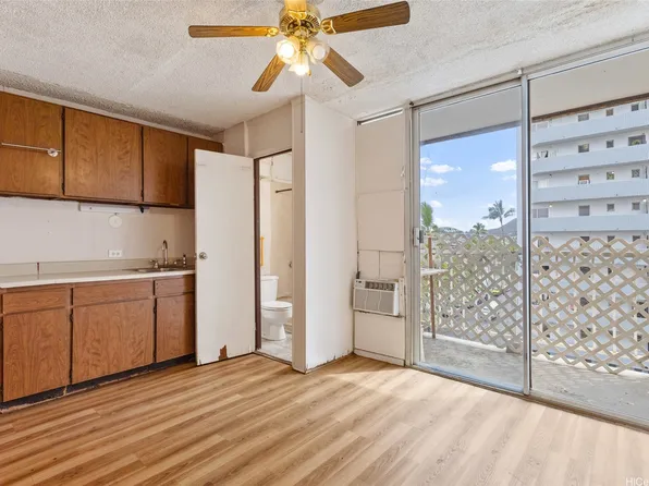 2509 Ala Wai Blvd APT 602, Honolulu, HI 96815